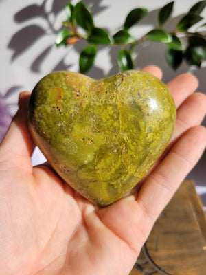 Green Opal Puff Heart