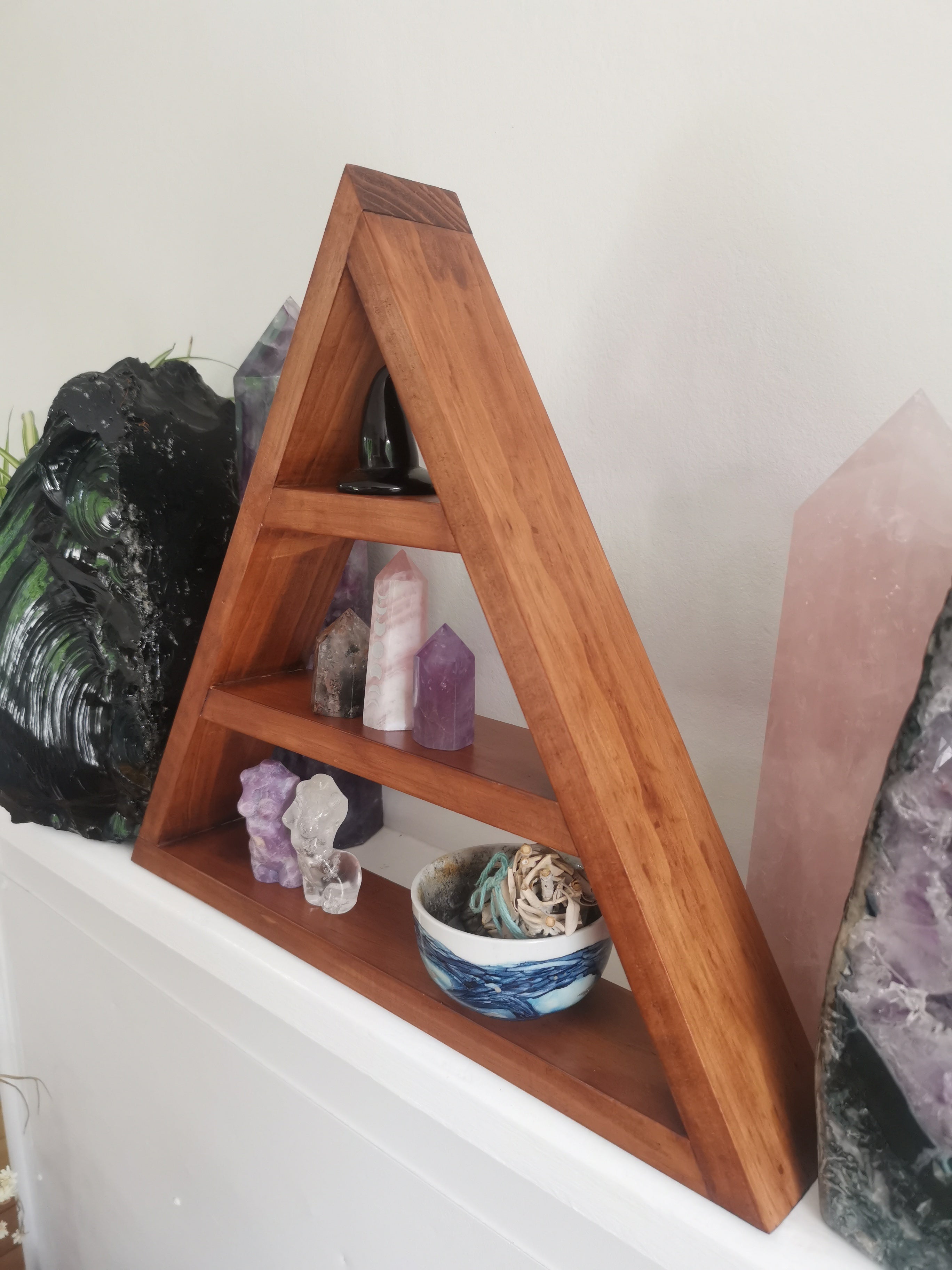 Jarrah Crystal Shelf